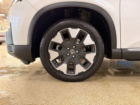 New 2026 Honda Pilot Touring image 20