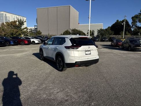 New 2026 Nissan Rogue SV image 7