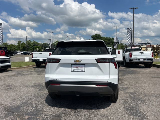New 2026 Chevrolet Equinox LT FWD image 4