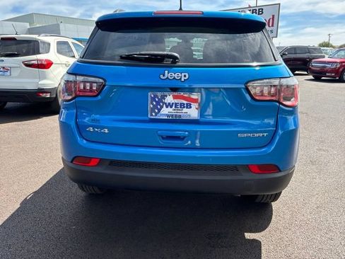 Used 2018 Jeep Compass Sport AWD/4WD image 5