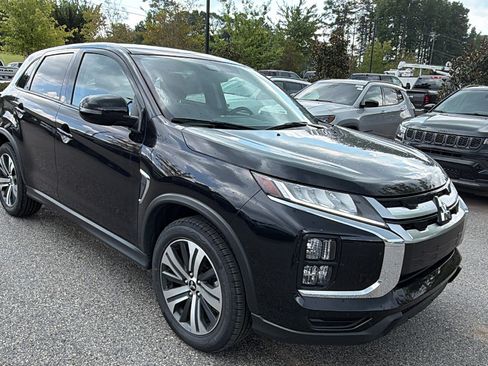 Used 2024 Mitsubishi Outlander Sport AWD image 5