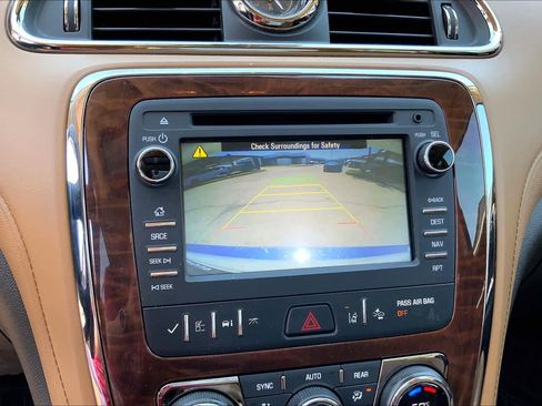 Used 2015 Buick Enclave Premium w/ Experience Buick Package FWD image 26