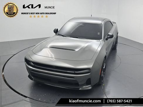Used 2026 Dodge Charger Scat Pack AWD/4WD image 43