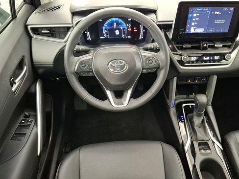 Certified 2024 Toyota Corolla Cross XLE w/ Convenience Package AWD/4WD image 13