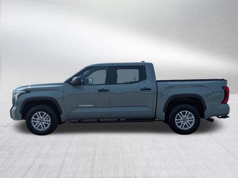 Used 2025 Toyota Tundra SR5 AWD/4WD image 4