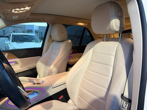 Used 2022 Mercedes-Benz GLE 450 4MATIC image 3