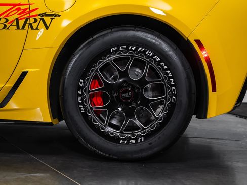 Used 2015 Chevrolet Corvette Z06 w/ 2LZ Preferred Equipment Group RWD image 24