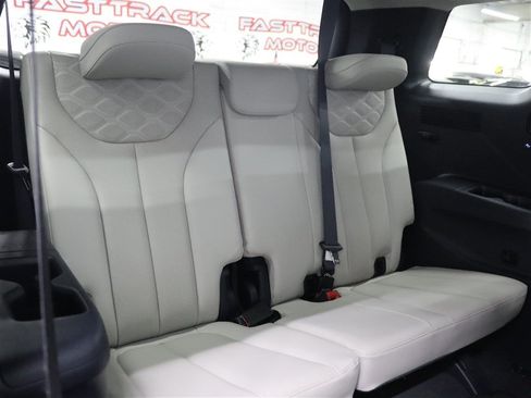 Used 2022 Hyundai Palisade Limited w/ Cargo Package AWD/4WD image 21