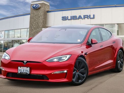 Used 2022 Tesla Model S image 1