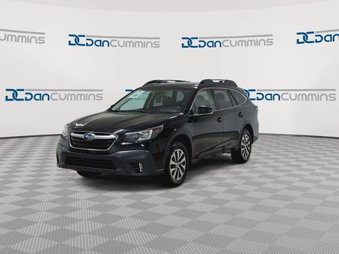Used 2022 Subaru Outback Premium AWD/4WD image 5
