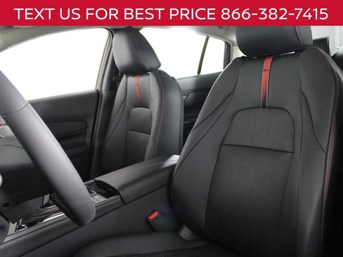 New 2026 Nissan Sentra SR w/ SR Premium Package FWD image 16
