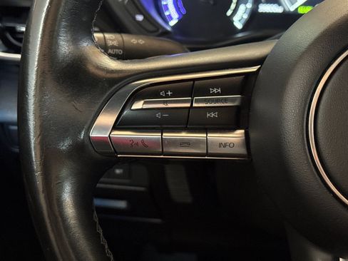 Used 2022 MAZDA MX-30 Electric w/ Premium Plus Pkg FWD image 31