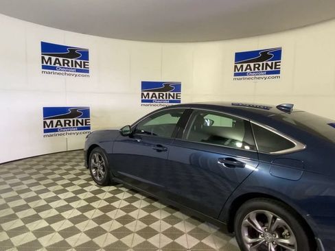 Used 2024 Honda Accord EX image 8