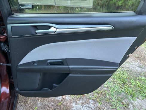 Used 2016 Ford Fusion S w/ Equipment Group 101A image 40