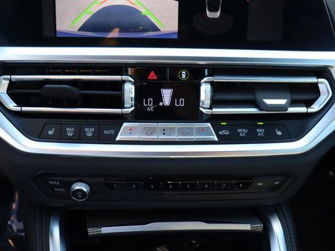 Used 2022 BMW 430i Convertible w/ M Sport Package image 22