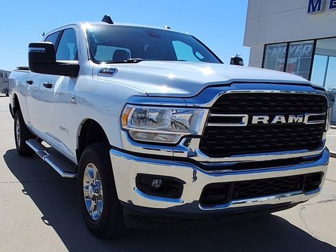 Used 2024 RAM 2500 Big Horn w/ Off Road Package image 3