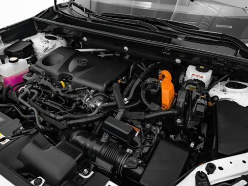 Used 2024 Toyota RAV4 LE image 46