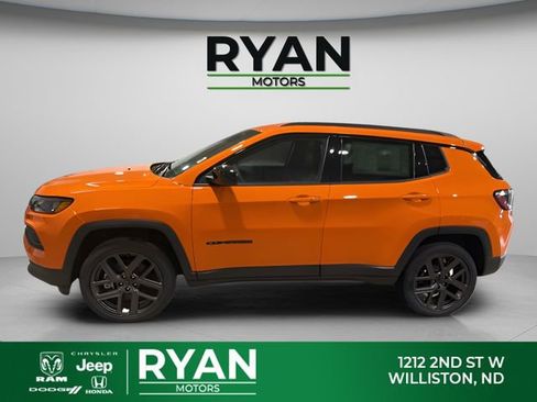 New 2026 Jeep Compass Latitude AWD/4WD image 6