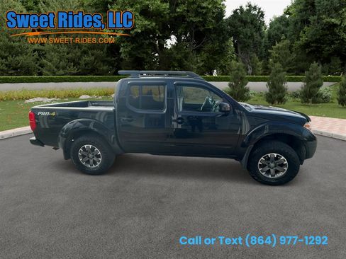 Used 2017 Nissan Frontier PRO-4X w/ Pro-4x Luxury Package image 4