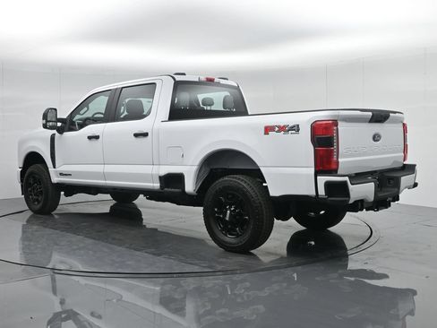 Used 2024 Ford F250 XL w/ STX Appearance Package AWD/4WD image 23