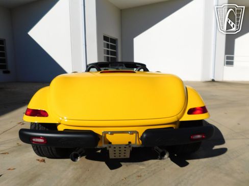 Used 2000 Plymouth Prowler image 22