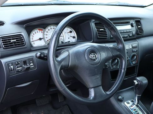 Used 2006 Toyota Corolla S FWD image 2