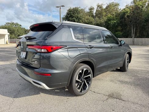 New 2025 Mitsubishi Outlander SEL image 8