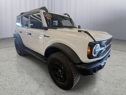 Used 2023 Ford Bronco Wildtrak AWD/4WD image 7