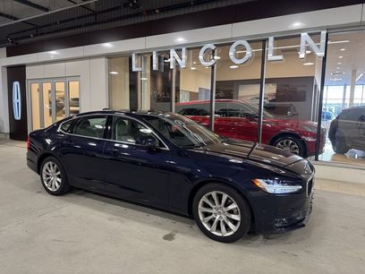 Used 2017 Volvo S90 T6 Momentum w/ Vision Package