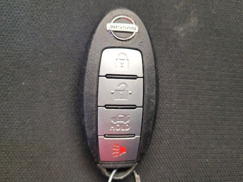 Used 2023 Nissan Sentra SV image 32