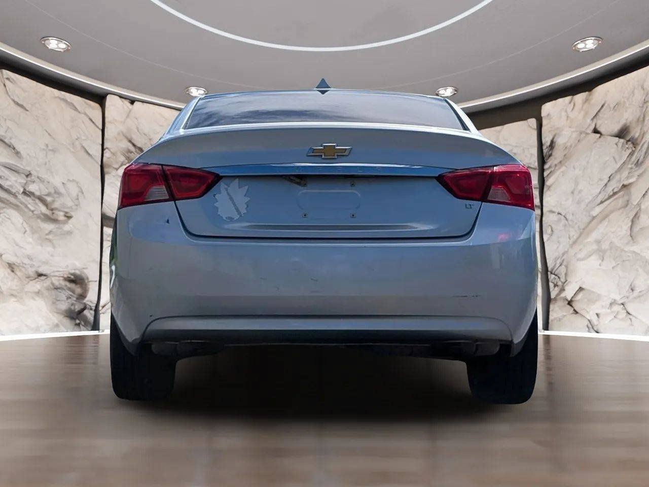 Used 2014 Chevrolet Impala LT FWD image 10