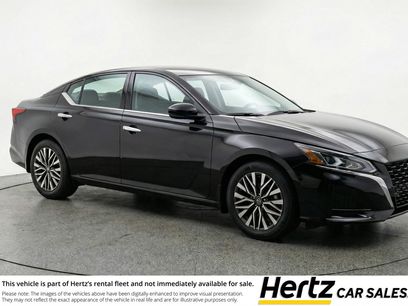Used 2025 Nissan Altima 2.5 SV