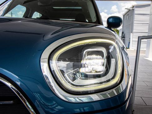 Used 2022 MINI Cooper Countryman FWD image 7