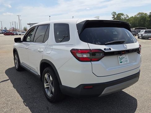 Used 2024 Honda Pilot EX-L image 9