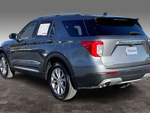 Used 2023 Ford Explorer Limited image 4