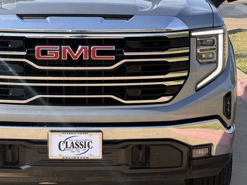 Used 2026 GMC Sierra 1500 SLT RWD image 8