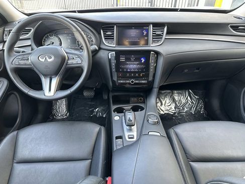Used 2023 INFINITI QX50 Pure AWD/4WD image 11