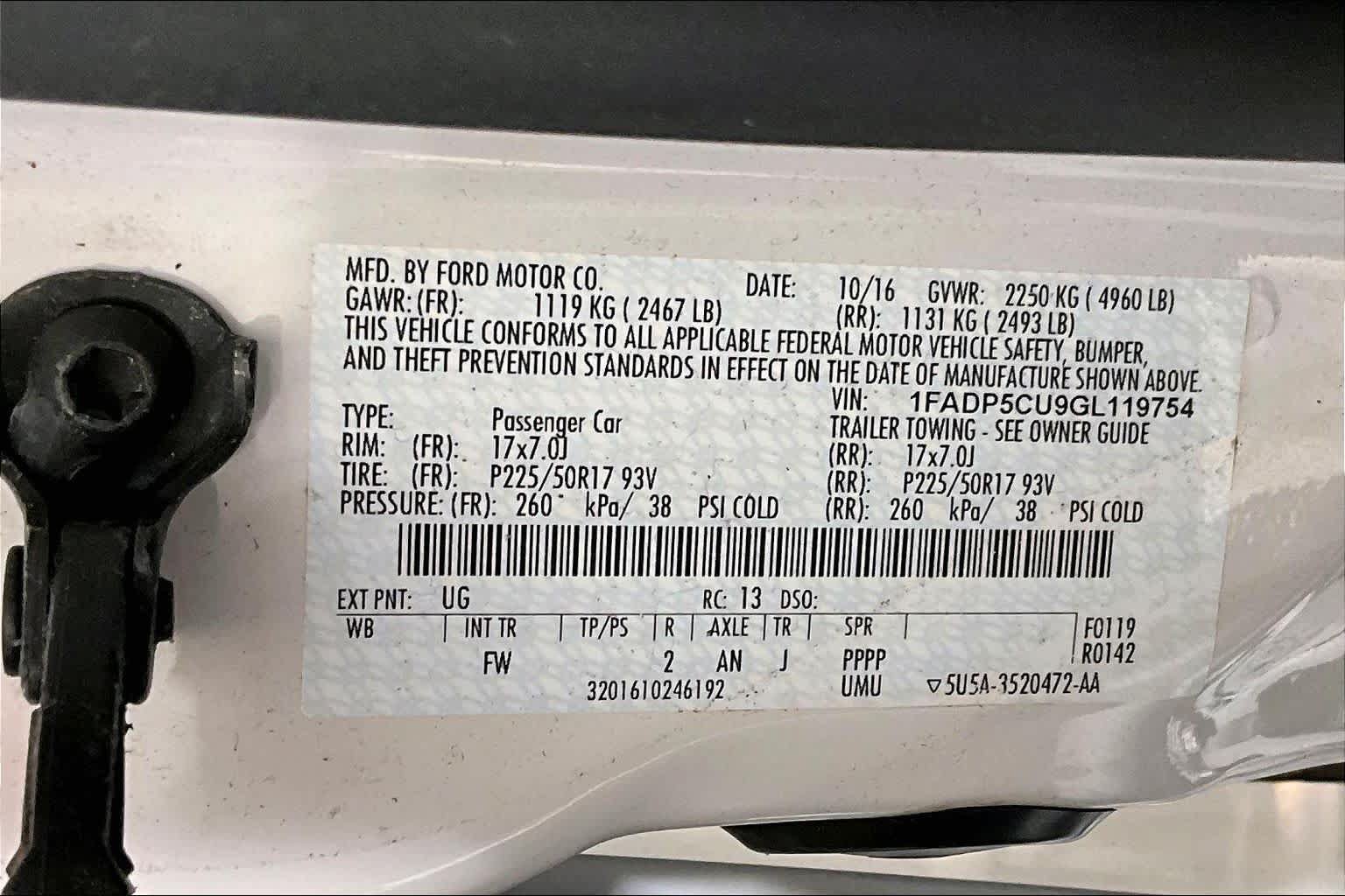 Used 2016 Ford C-MAX Energi SEL FWD image 32