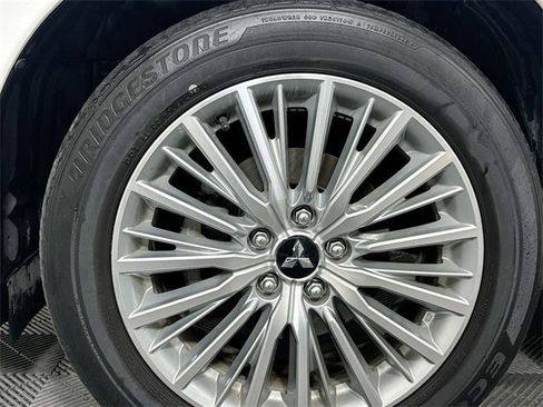 Used 2019 Mitsubishi Outlander GT image 31