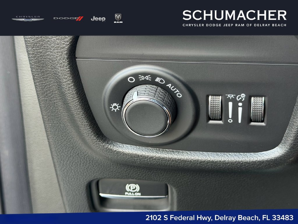 New 2026 Jeep Grand Cherokee 2WD image 18