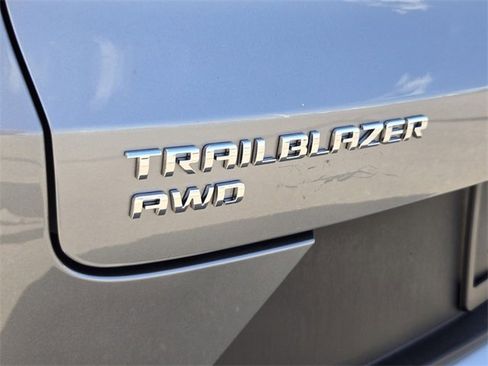 Used 2023 Chevrolet TrailBlazer LT image 13