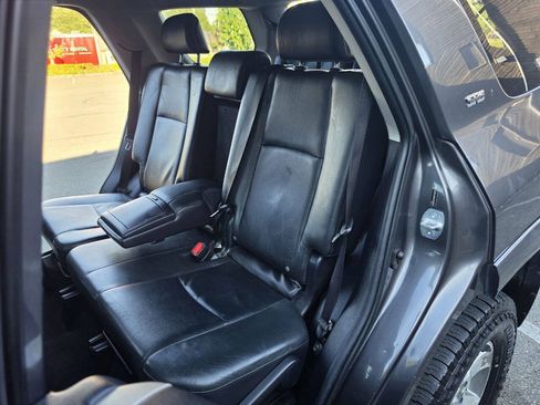 Used 2010 Toyota 4Runner SR5 w/ Convenience Pkg AWD/4WD image 32