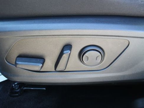 Used 2022 Hyundai Santa Cruz SEL w/ Activity Package image 10