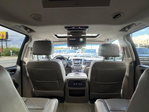 Used 2017 Chevrolet Suburban Premier image 16