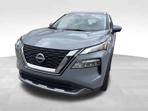 Used 2023 Nissan Rogue SL w/ SL Premium Package AWD/4WD image 2