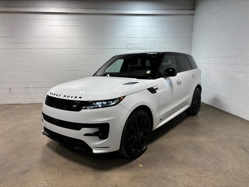 New 2026 Land Rover Range Rover Sport Dynamic SE AWD/4WD image 1