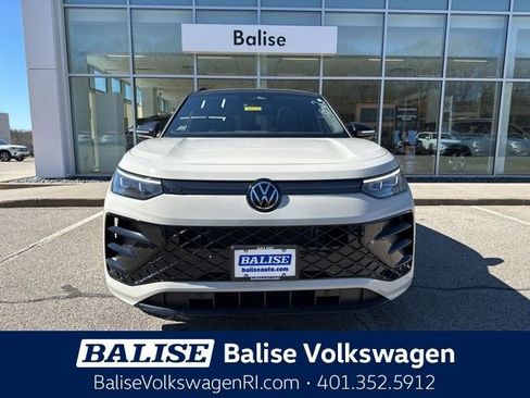 New 2026 Volkswagen Tiguan SE R-Line AWD/4WD image 2