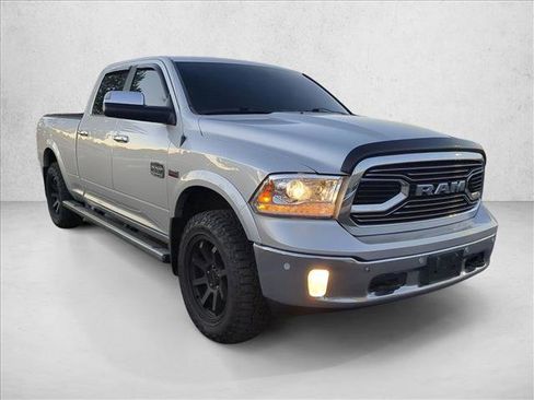 Used 2018 RAM 1500 Laramie Longhorn image 3