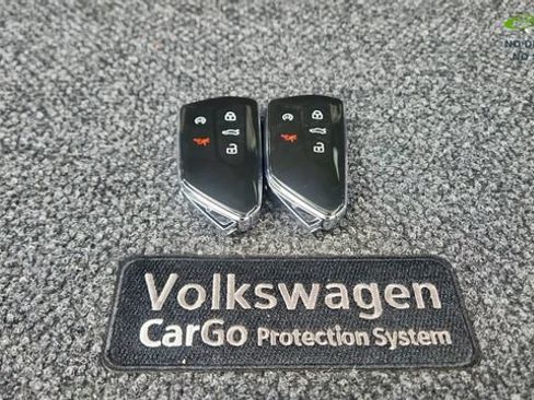 Used 2026 Volkswagen Atlas Cross Sport SEL Premium R-Line AWD/4WD image 64