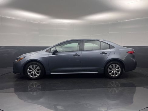 Used 2025 Toyota Corolla LE w/ Convenience Package FWD image 25